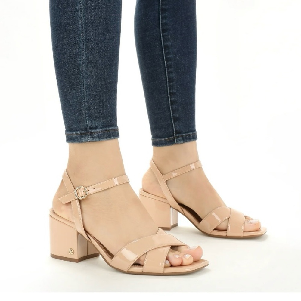 New In Box Sam and Libby Beige Block Heel Sandal 7